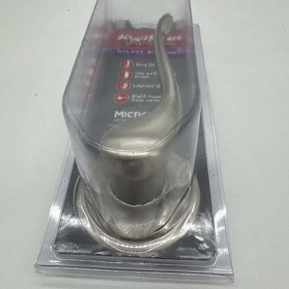 Kwikset Tustin Satin Nickel Right-Handed‎ Half-Dummy Door Handle 97880-676